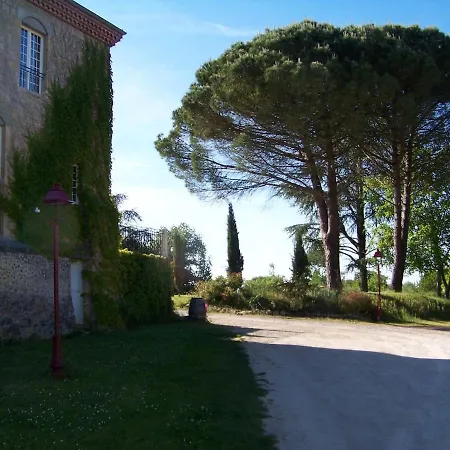 Semesterbostad Gite, Jacuzzi & Vin Au Grenier De Madiran