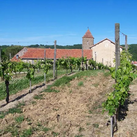Gite, Jacuzzi & Vin Au Grenier De * Madiran